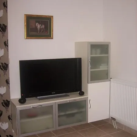 Flanell Apartman Vir