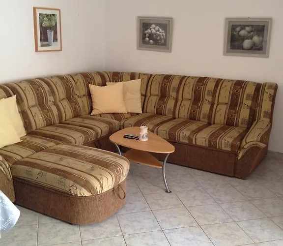 Flanell Apartmán Vir